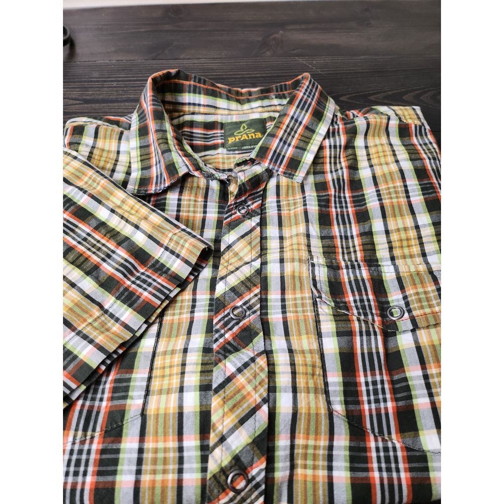 Prana Short Sleeve Button Up Large